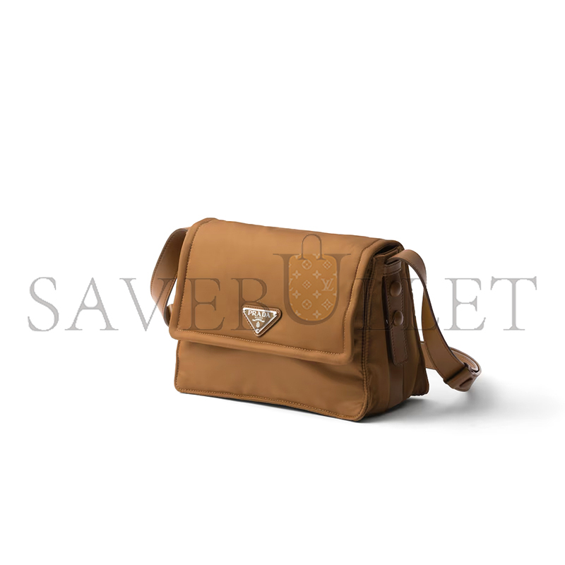 PRADA TRAVELLER SMALL PADDED RE-NYLON SHOULDER BAG 1BD313 (23*16*11cm)